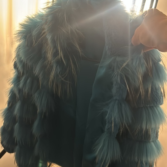 Real Rabbit Fur - Picture 3 of 12